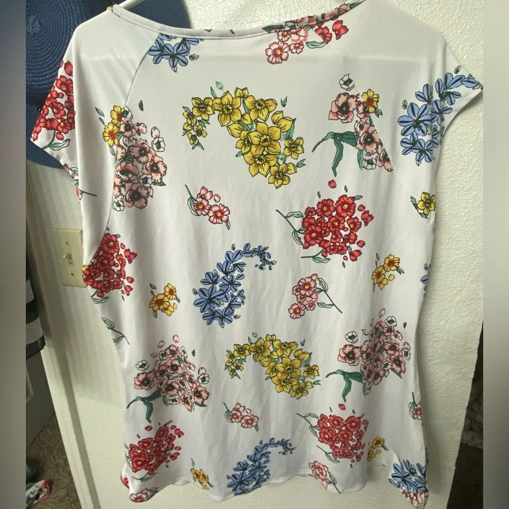 New York & Company Multicolor Floral Short Sleeve Top - Picture 2 of 6